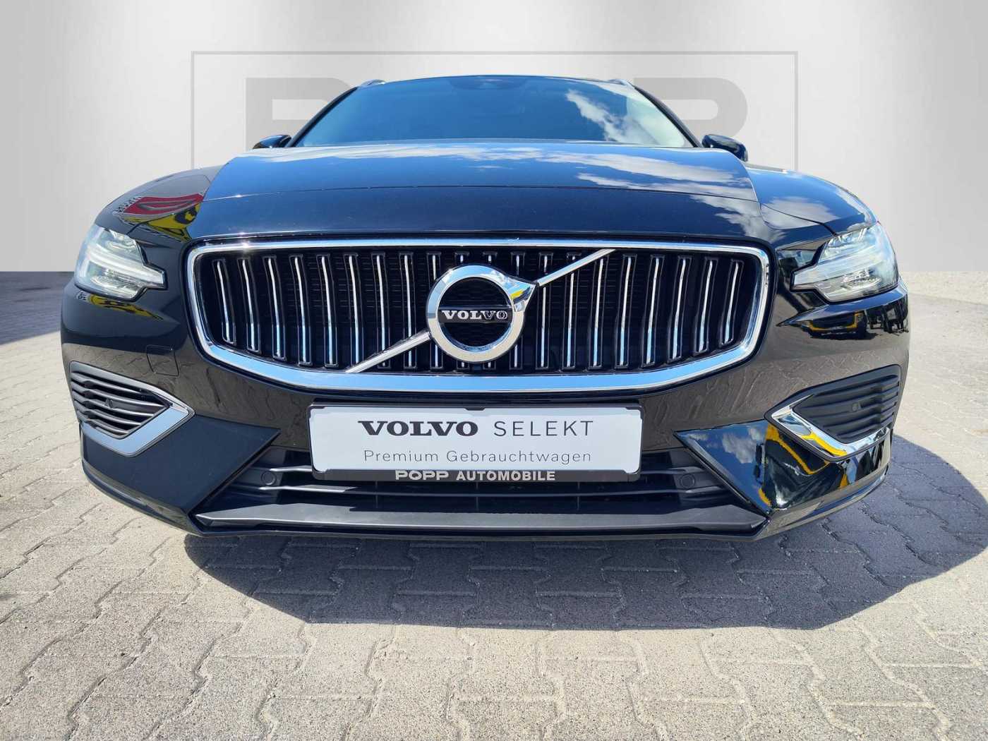 Volvo  T6 AWD Plug In Hybrid H&K NAV LHZ RFK