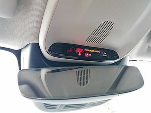 Volvo  D4 AWD Momentum Pro 18' CAM PDC LED NAV SHZ